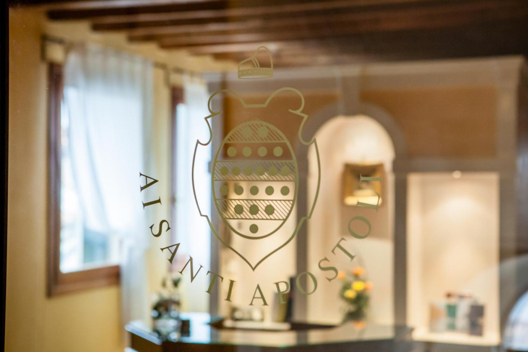 Locanda Ai Santi Apostoli Veneza Exterior foto
