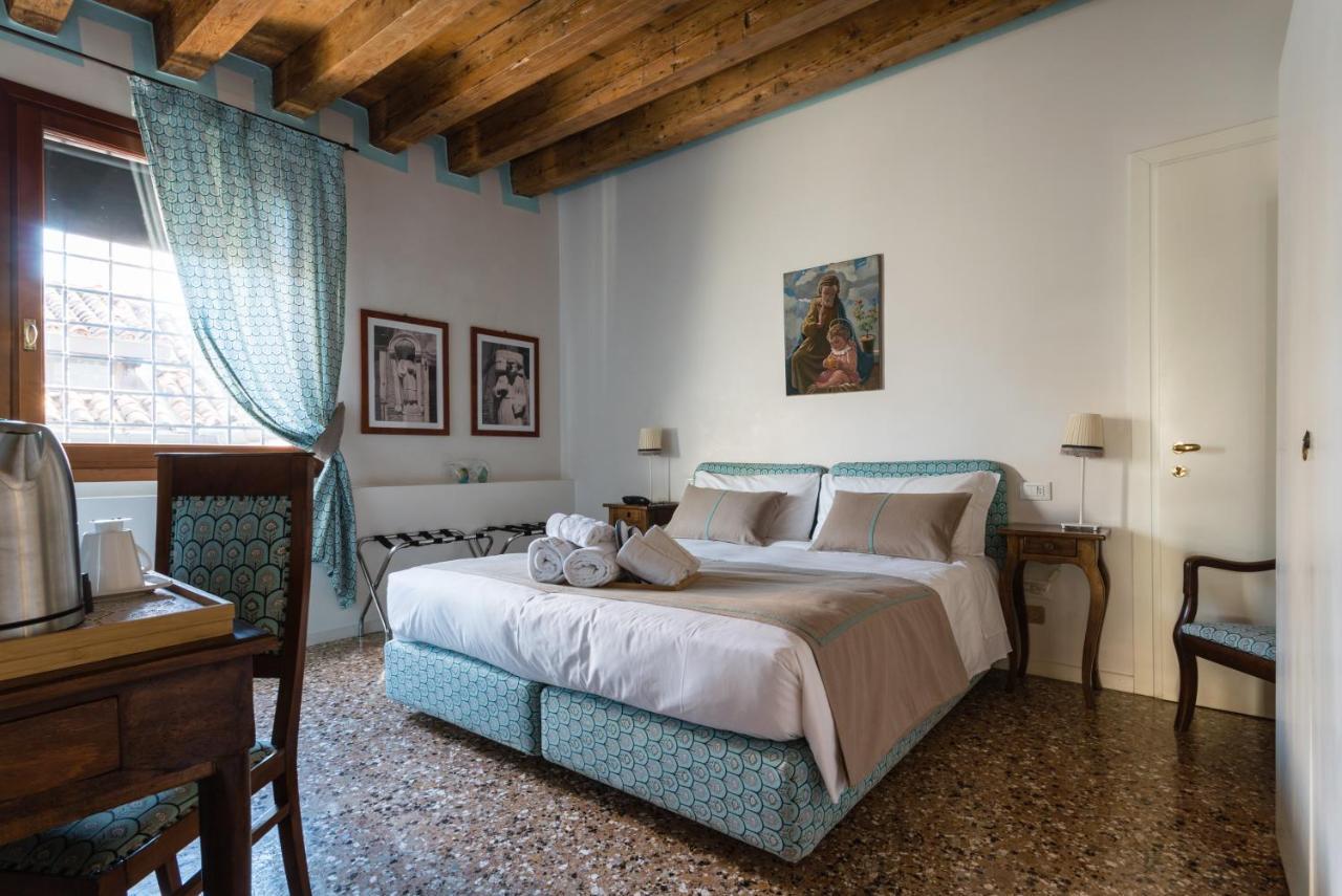 Locanda Ai Santi Apostoli Veneza Exterior foto